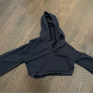 Shein dark navy blue cropped hoddie